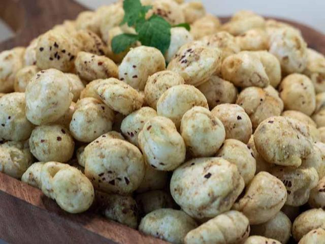 Crispy Best Quality Roasted Makhana, Puffed Lotus Seeds, Fox Nuts With Exotic Flavours Online In - 1/1